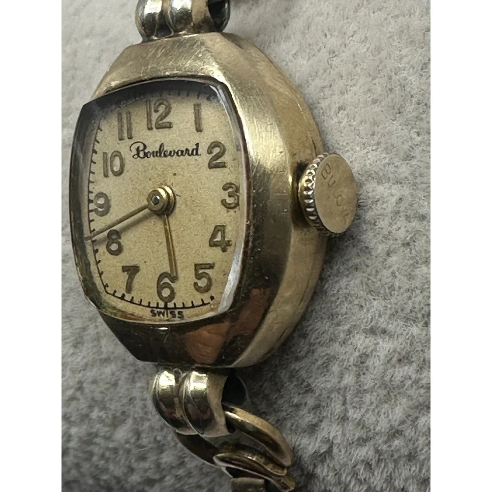 Boulevard Swiss Made Ladies Watch Manual Wind Works 16MM 5.5